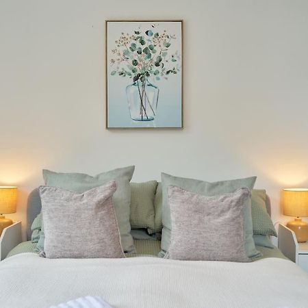 York City Central Apartment And Coffee Shop Extérieur photo