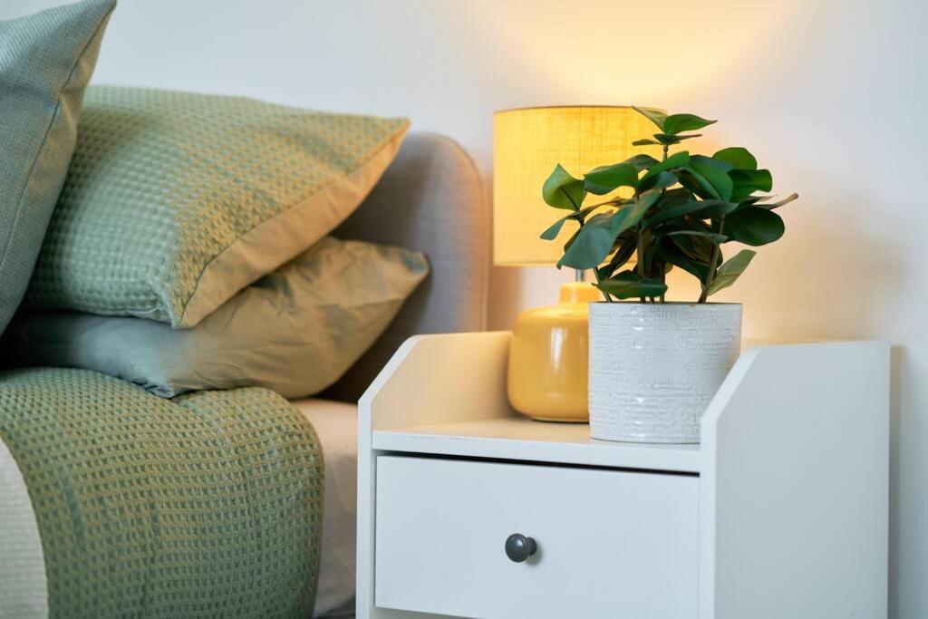 York City Central Apartment And Coffee Shop Extérieur photo