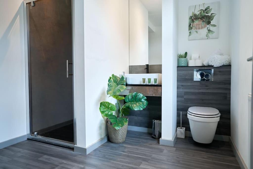 York City Central Apartment And Coffee Shop Extérieur photo