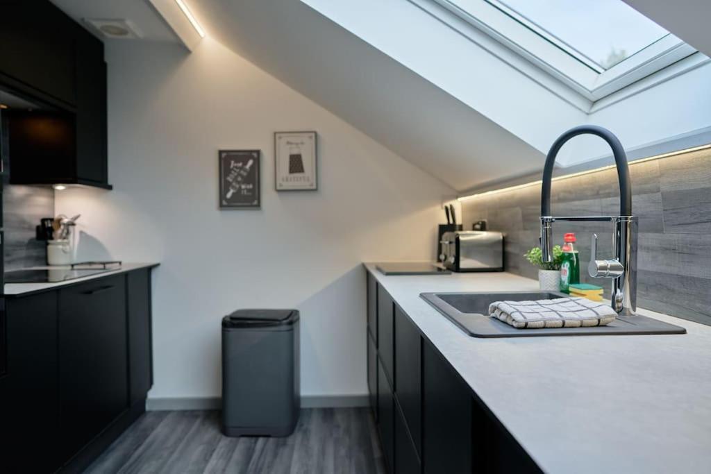 York City Central Apartment And Coffee Shop Extérieur photo